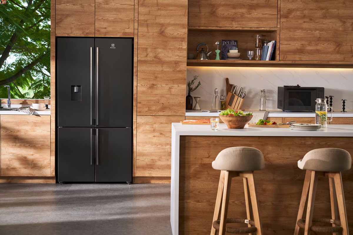 Owners of Electrolux Multidoor refrigerators might need more space for temporary food storage