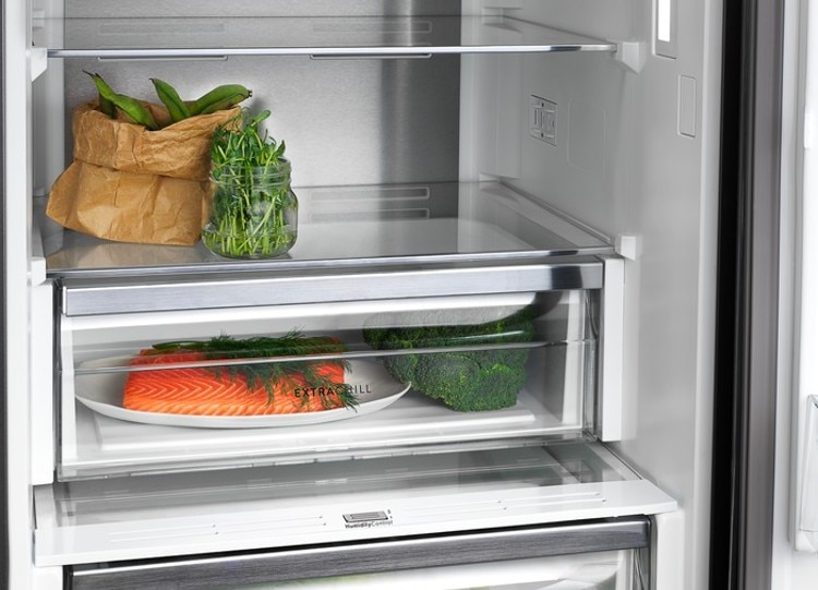 Keep your refrigerator clean and organized