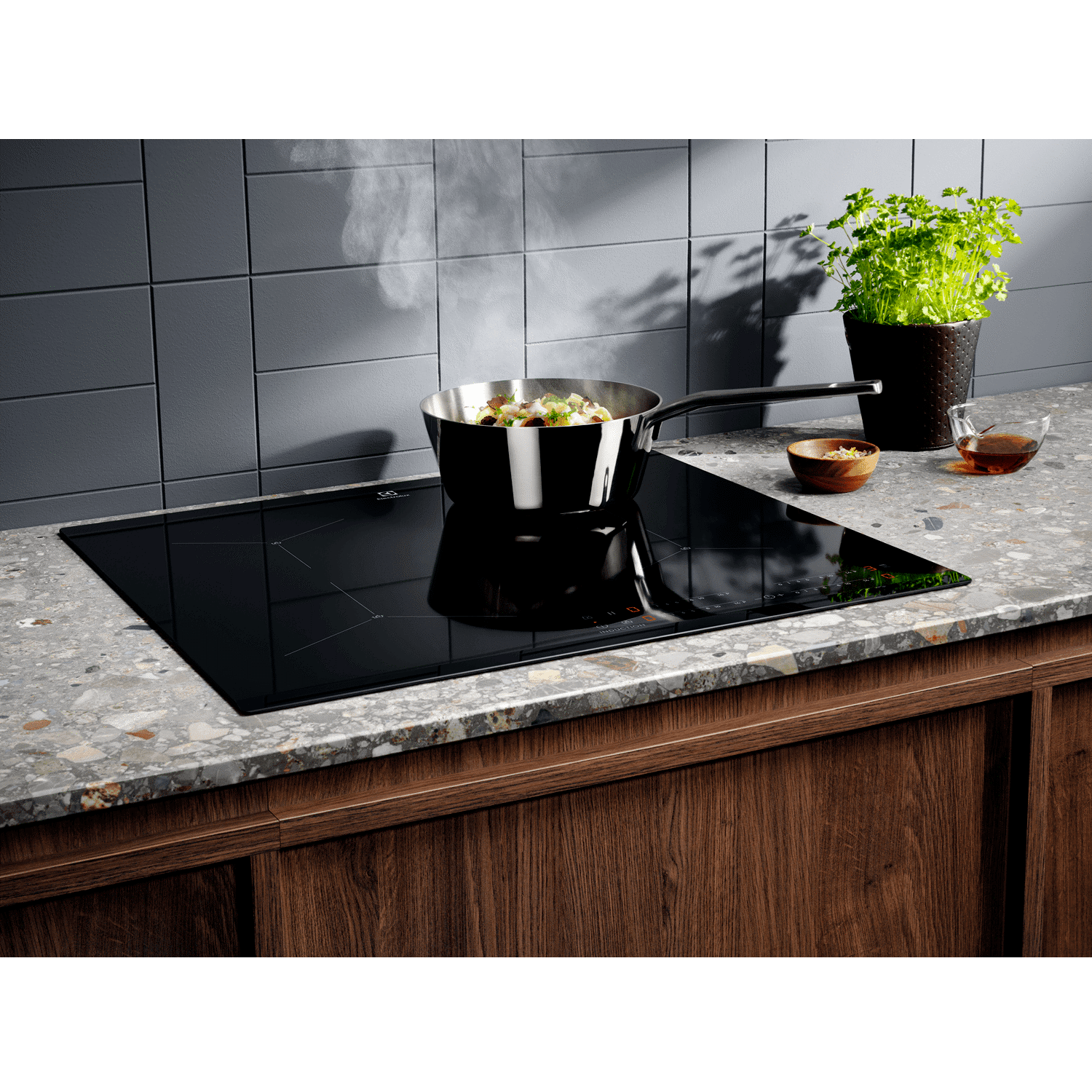 60cm UltimateTaste 700 4burner induction hob EHI645BE Electrolux India